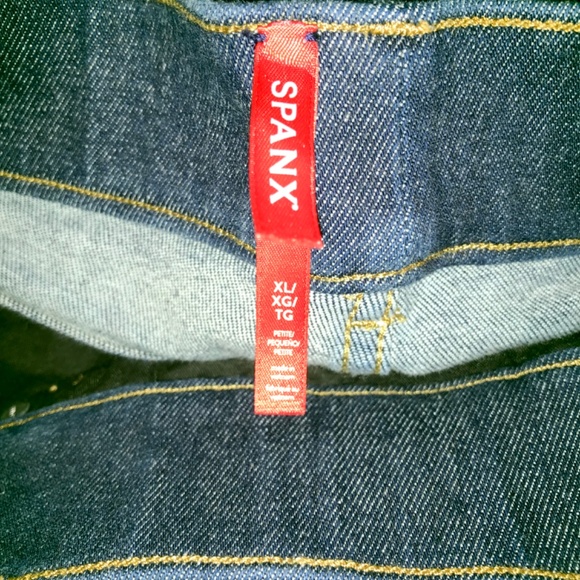 Spanx original EveryWear kick flare high rise jeans - Picture 11 of 16